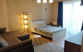 Central Apartment in Mihai Viteazu Square
